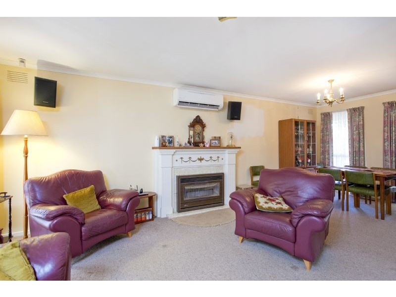 28 Shadforth Street, Westmeadows VIC 3049