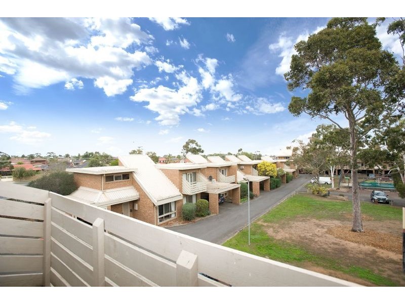 24/200 Melrose Drive, Tullamarine VIC 3043