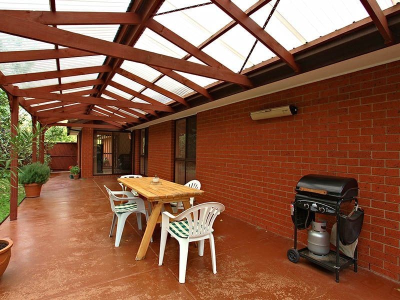 42 Normanby Drive, Greenvale VIC 3059