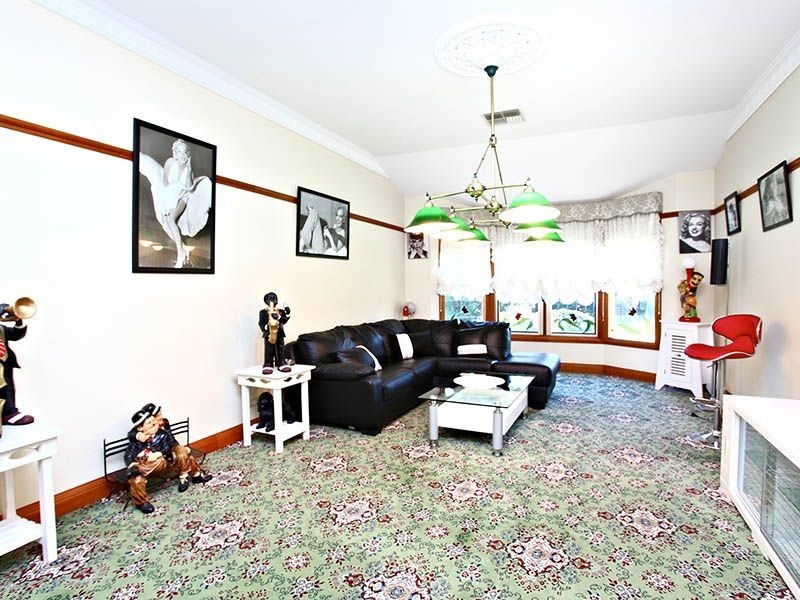 12 Inverness Mews, Greenvale VIC 3059