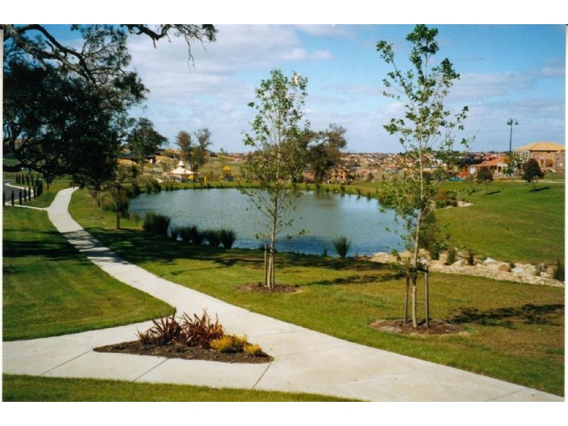 45 Linlithgow Way, Greenvale VIC 3059