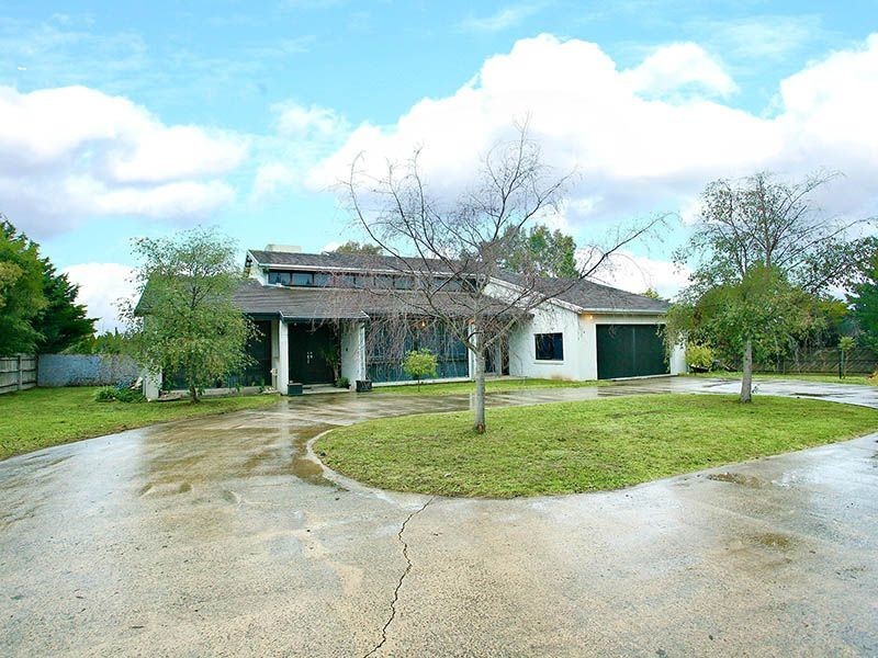 19 Murray Court, Greenvale VIC 3059