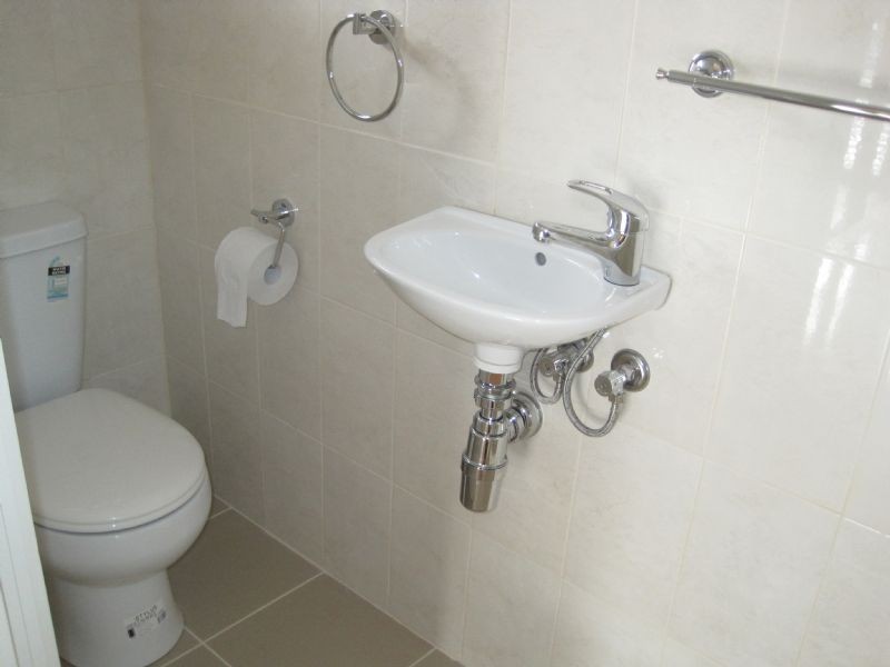 18 Cassandra Drive, Gladstone Park VIC 3043