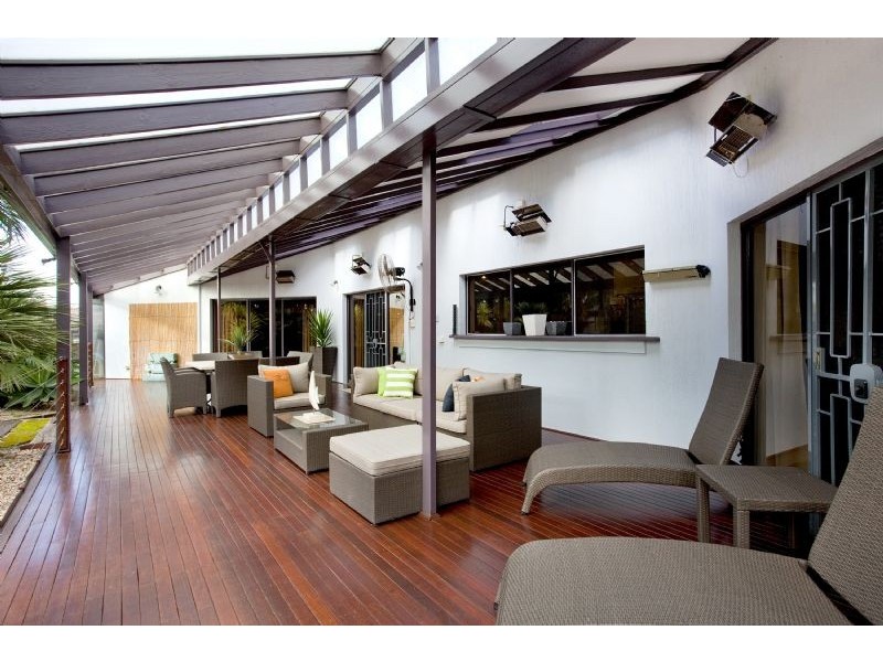 8 Airdrie Mews, Greenvale VIC 3059