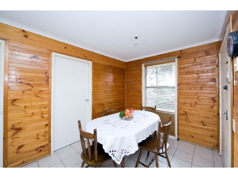 47 Snaefell Crescent, Gladstone Park VIC 3043