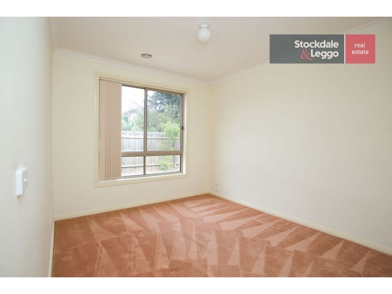 4/70 Broadmeadows Rd, Tullamarine VIC 3043