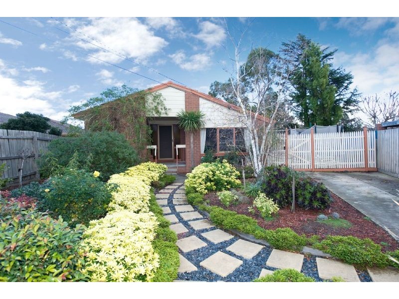 12 Felgate Close, Tullamarine VIC 3043