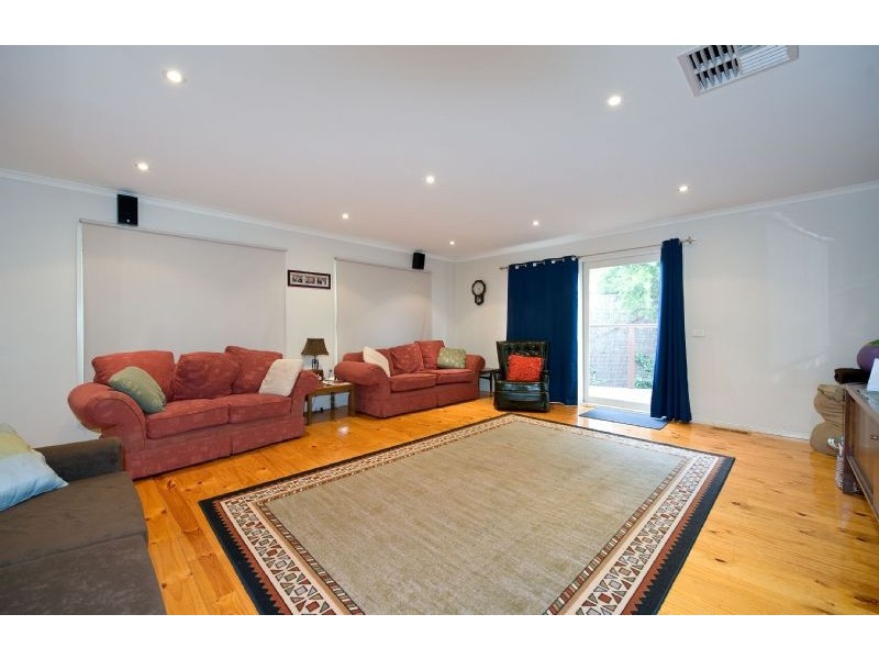 12 Felgate Close, Tullamarine VIC 3043