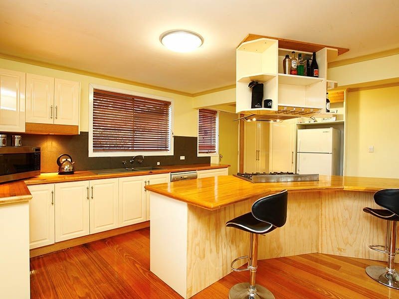 25 Payne Street, Gladstone Park VIC 3043