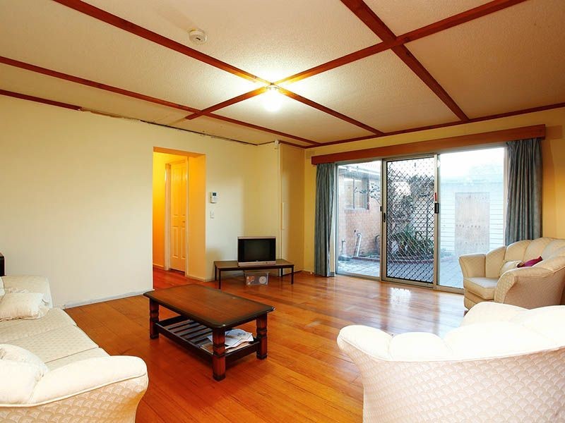 25 Payne Street, Gladstone Park VIC 3043
