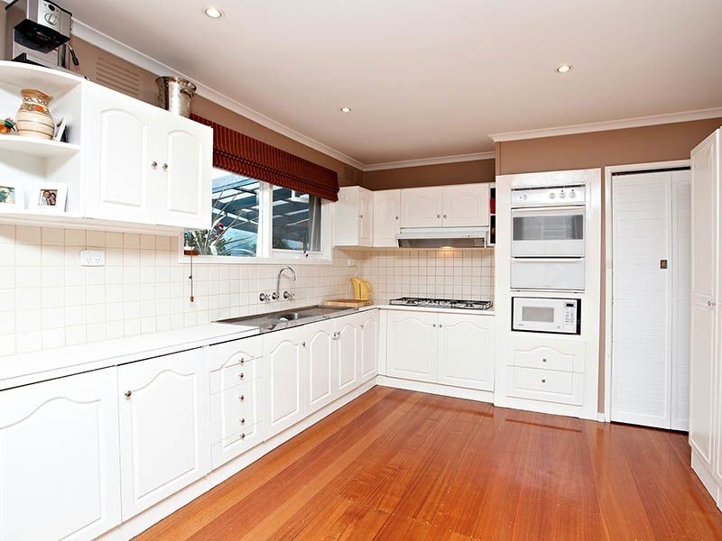 25 Koala Crescent, Westmeadows VIC 3049