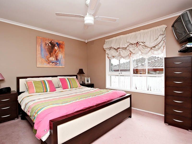 25 Koala Crescent, Westmeadows VIC 3049