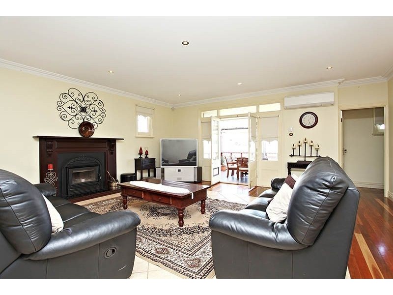 22 Arkley Drive, Greenvale VIC 3059