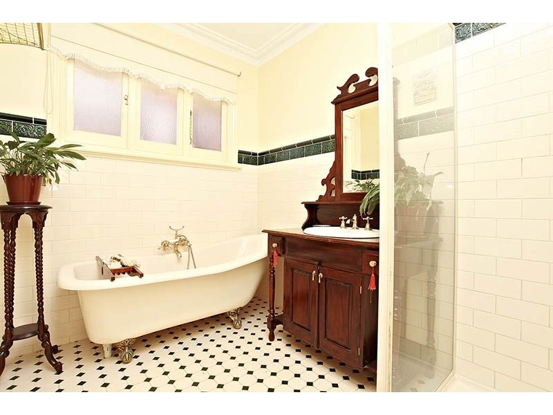 22 Arkley Drive, Greenvale VIC 3059