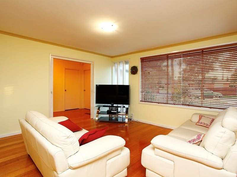 25 Payne Street, Gladstone Park VIC 3043