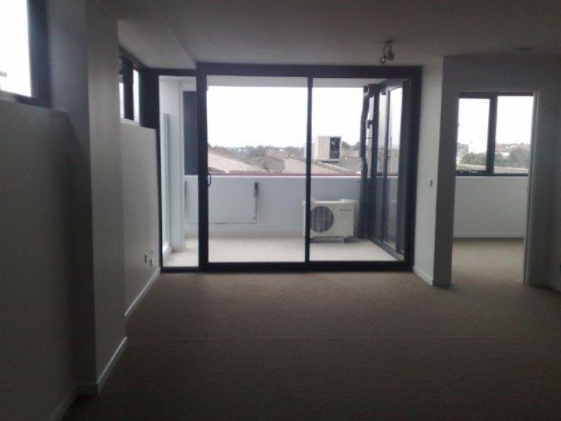 18/122 High Street, Preston VIC 3072