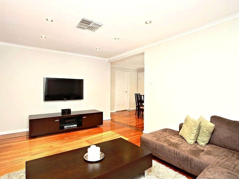 11 Scampton Crescent, Tullamarine VIC 3043