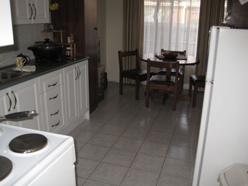 97 Carrick Drive, Gladstone Park VIC 3043