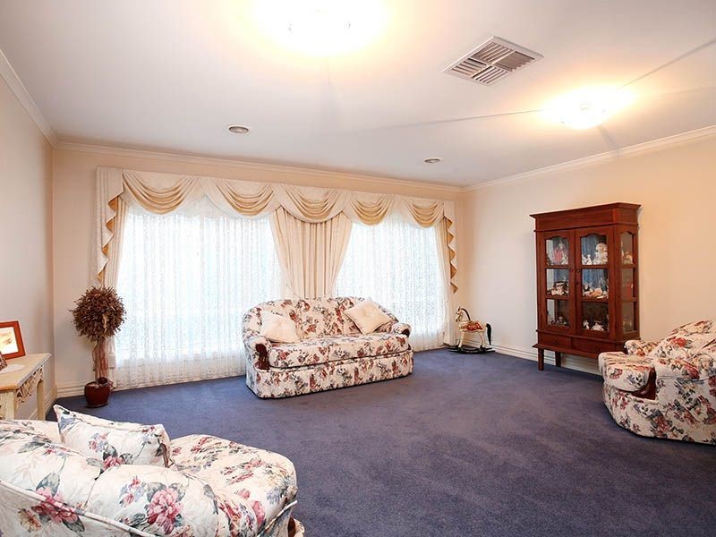 112 Kenny Street, Attwood VIC 3049