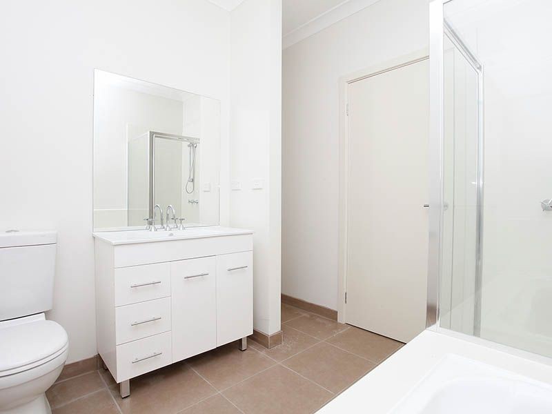 4/1-5 Heversham Grove, Greenvale VIC 3059