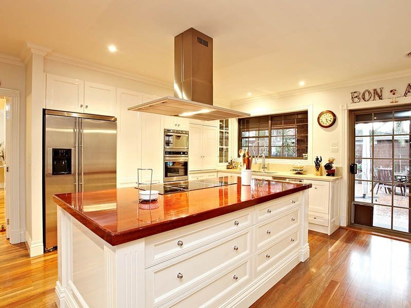 35 Heversham Grove, Greenvale VIC 3059