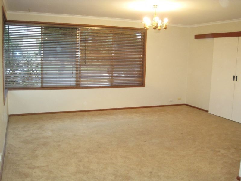 322 Carrick Drive, Gladstone Park VIC 3043