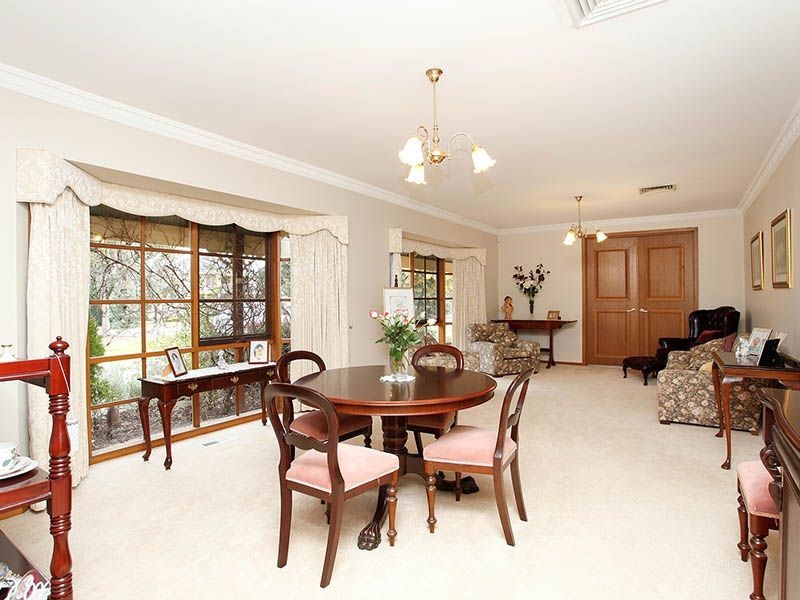 5 Dundee Court, Greenvale VIC 3059