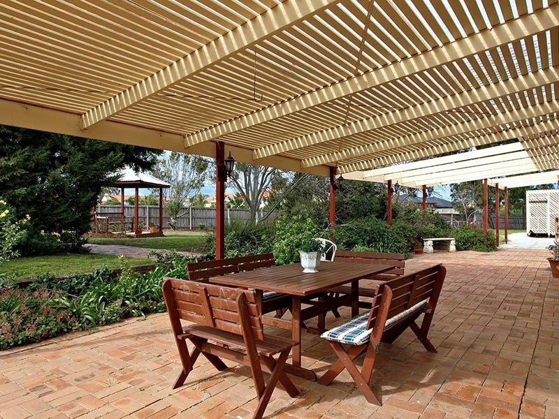 5 Dundee Court, Greenvale VIC 3059