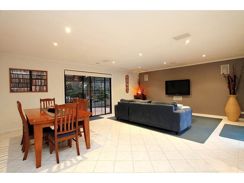 32 Nicholson Court, Greenvale VIC 3059