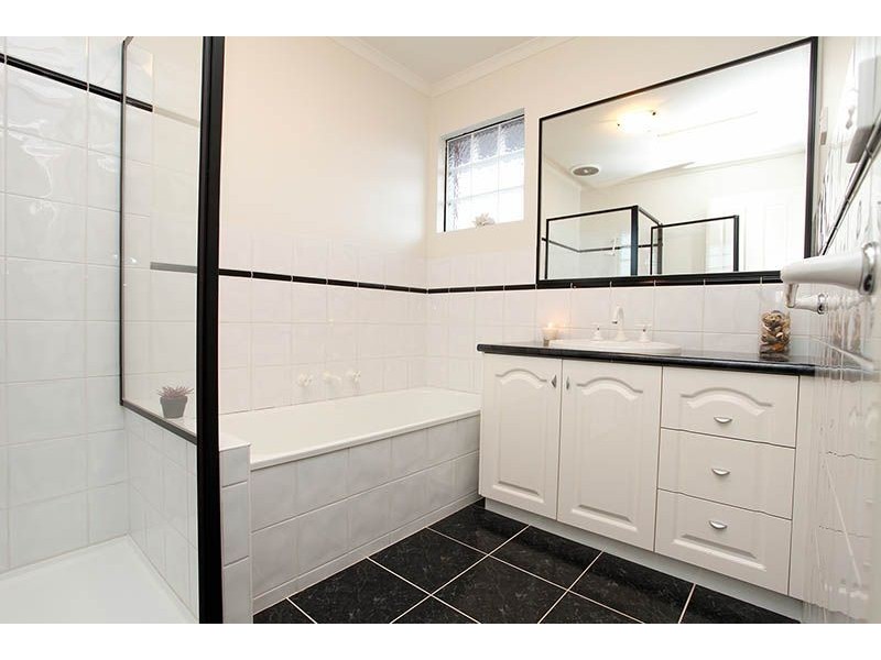 32 Nicholson Court, Greenvale VIC 3059