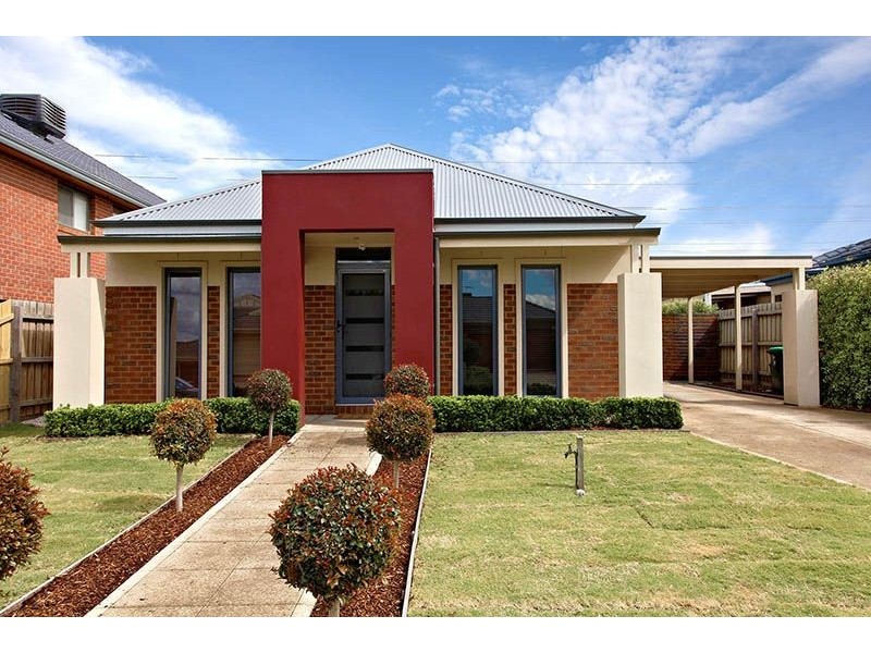 59 Rutherglen Crescent, Gowanbrae VIC 3043