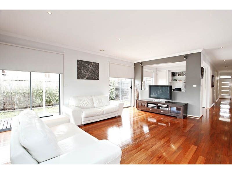 59 Rutherglen Crescent, Gowanbrae VIC 3043