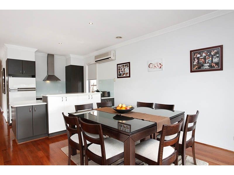 59 Rutherglen Crescent, Gowanbrae VIC 3043