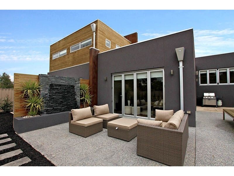 9 Marjon Court, Attwood VIC 3049