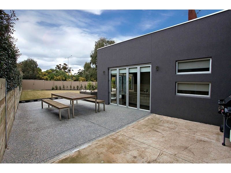 9 Marjon Court, Attwood VIC 3049