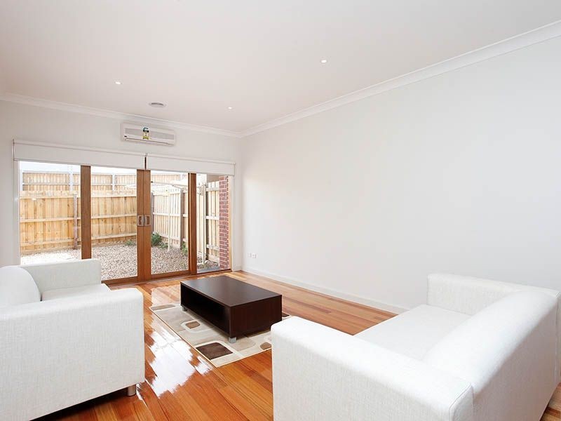 4/1-5 Heversham Grove, Greenvale VIC 3059