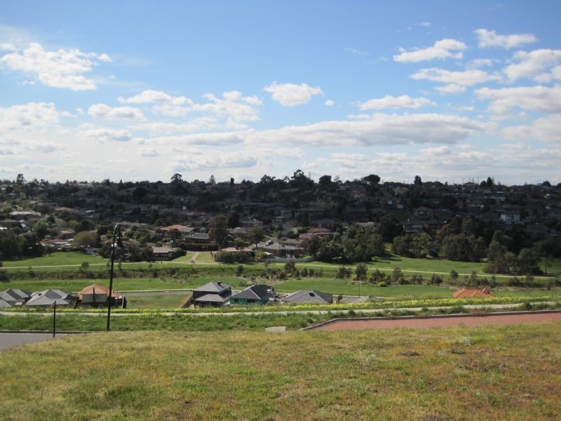 43 Marigold Crescent, Gowanbrae VIC 3043