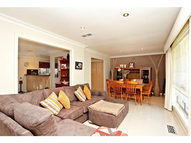 1 Wickham Court, Greenvale VIC 3059