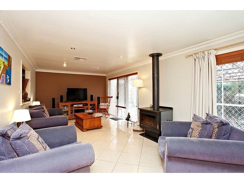 1 Wickham Court, Greenvale VIC 3059