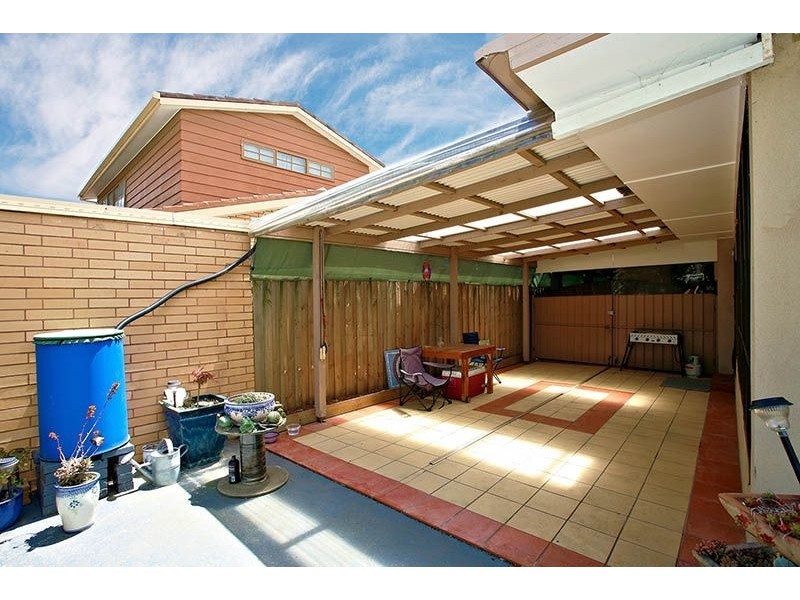 20 Burnleigh Drive, Gladstone Park VIC 3043