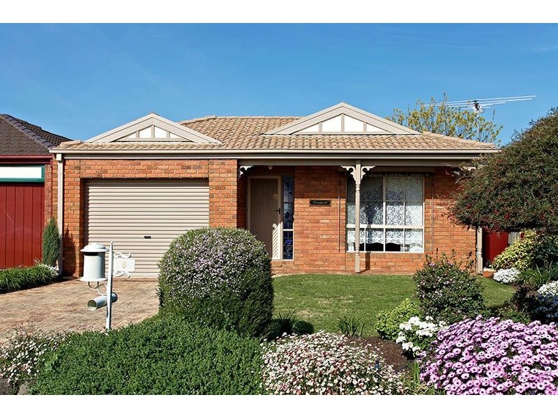 8 Parkhill Court, Westmeadows VIC 3049