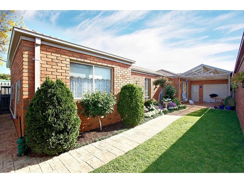 8 Parkhill Court, Westmeadows VIC 3049