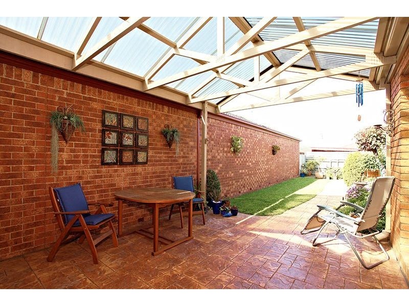 8 Parkhill Court, Westmeadows VIC 3049