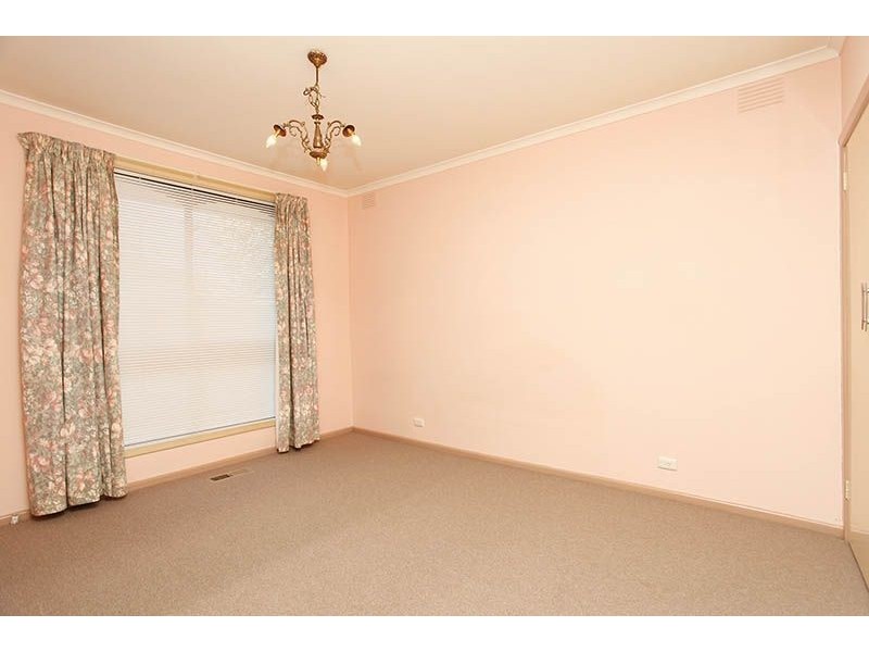 3 Bay Court, Gladstone Park VIC 3043