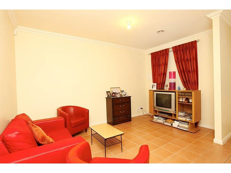 3/72 Broadmeadows Road, Tullamarine VIC 3043