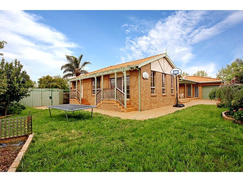 14 Palazzo Court, Greenvale VIC 3059