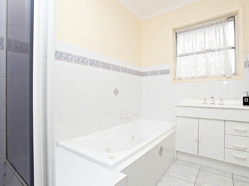 7 Linga Court, Westmeadows VIC 3049