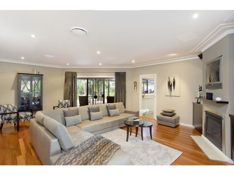 8 Airdrie Mews, Greenvale VIC 3059