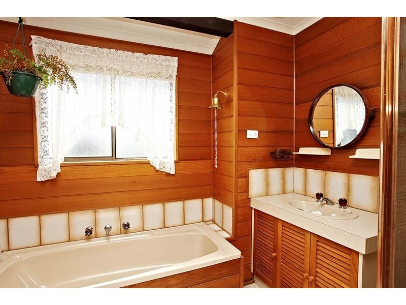 5 Hyton Close, Westmeadows VIC 3049