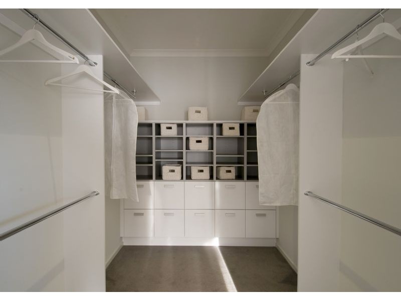 27 Hedges Street, Craigieburn VIC 3064